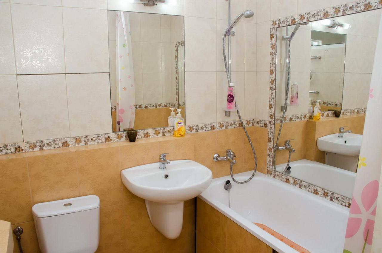 Apartament Na Adamkovskoy Appartamento Brest Esterno foto